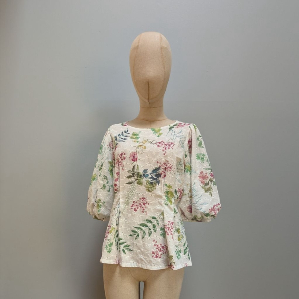Gracia White Pink Floral Eyelet Blouse - Medium - Picture 2 of 7